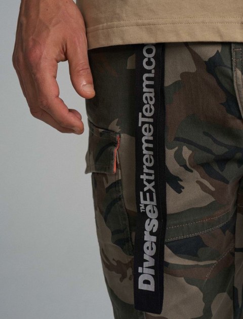 DIVERSE EXTREME TEAM SPODNIE DKR CARGO 09 KOLOR KAMO ROZMIAR 31