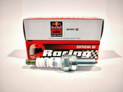 BRISK RACING ŚWIECA ZAPŁONOWA AR12C-OE KTM 65 SX 24-, HUSQVARNA TC 24-, GASGAS MC PIERWSZY MONTAŻ-OEM