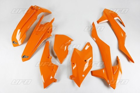 UFO KPL. PLASTIKÓW EXC 17-18, KT518E127