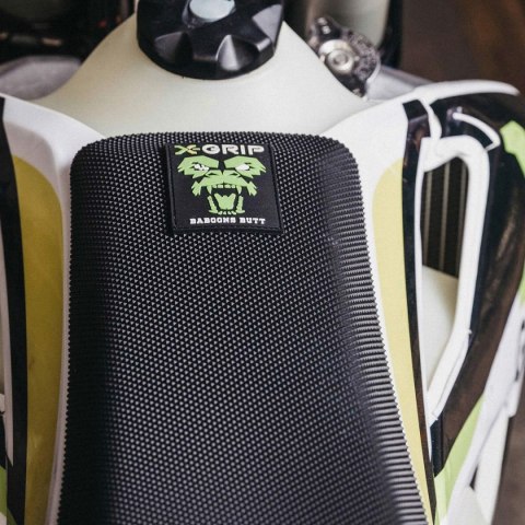 X-GRIP POKROWIEC/POSZYCIE SIEDZENIA BABOONS BUTT SEAT COVER KTM EXC 17- 19, SX 16- 18 KOLOR CZARNY TOWARU X-GRIP POKROWIEC/POSZYCIE SIEDZENIA BABOONS BUTT SEAT COVER KTM EXC 17- 19, SX 16- 18 KOLOR CZARNY TOWARU