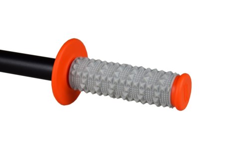 SCAR RACING MANETKI OFF-ROAD Z WYPUSTKAMI DWUSKŁADNIKOWE KOLOR SZARY/ORANGE SCAR RACING MANETKI OFF-ROAD Z WYPUSTKAMI DWUSKŁADNIKOWE KOLOR SZARY/ORANGE
