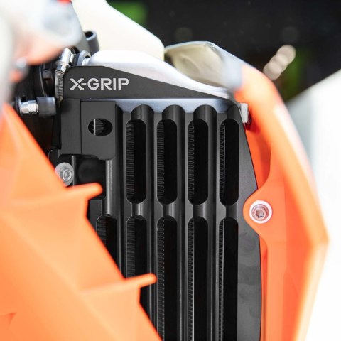 X-GRIP OSŁONY CHŁODNICY KPL AIR FORCE GASGAS 21- 24, HUSQVARNA 17- KTM 24 KOLOR CZARNY TOWARU X-GRIP OSŁONY CHŁODNICY KPL AIR FORCE GASGAS 21- 24, HUSQVARNA 17- KTM 24 KOLOR CZARNY TOWARU